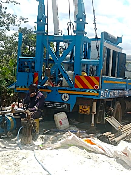 easy water borehole drilling