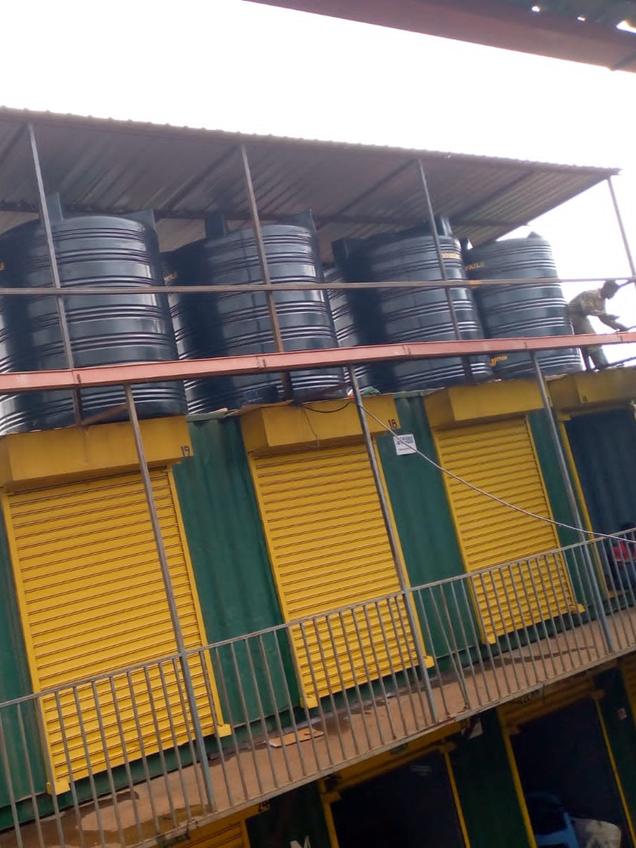 easy water plastic & steel water storage